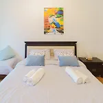 5* Mansion In Center