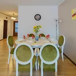 5* Mansion In Center Apartment