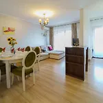 5* Mansion In Center Apartmán