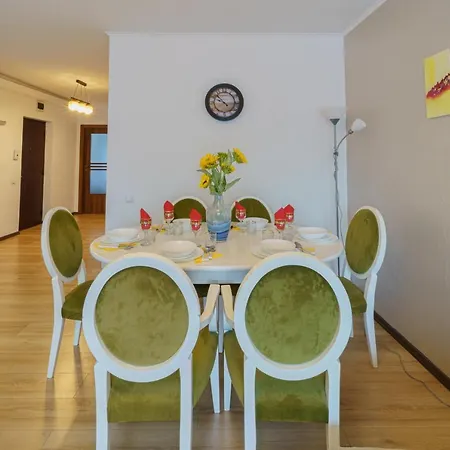 5* Mansion In Center Apartment