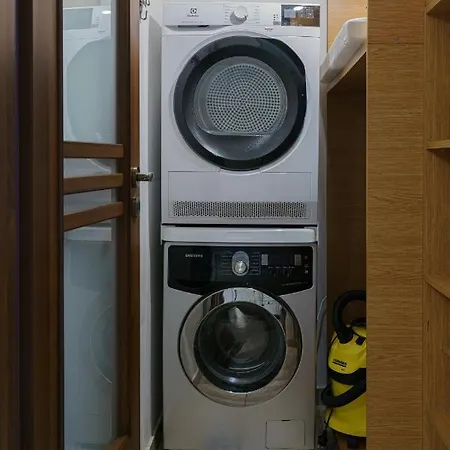 5* Mansion In Center アパート *