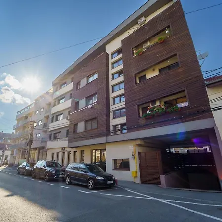 5* Mansion In Center *