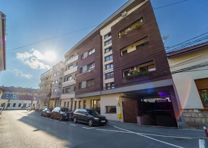 5* Mansion In Center *