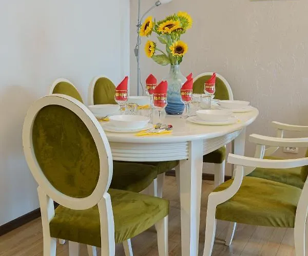 5* Mansion In Center Appartement *