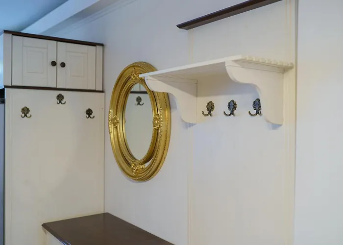 5* Mansion In Center *